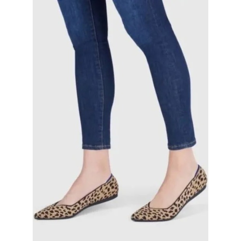 Rothys The Point Leopard Print Pointed Toe Flats Shoes Tan Black Size 8